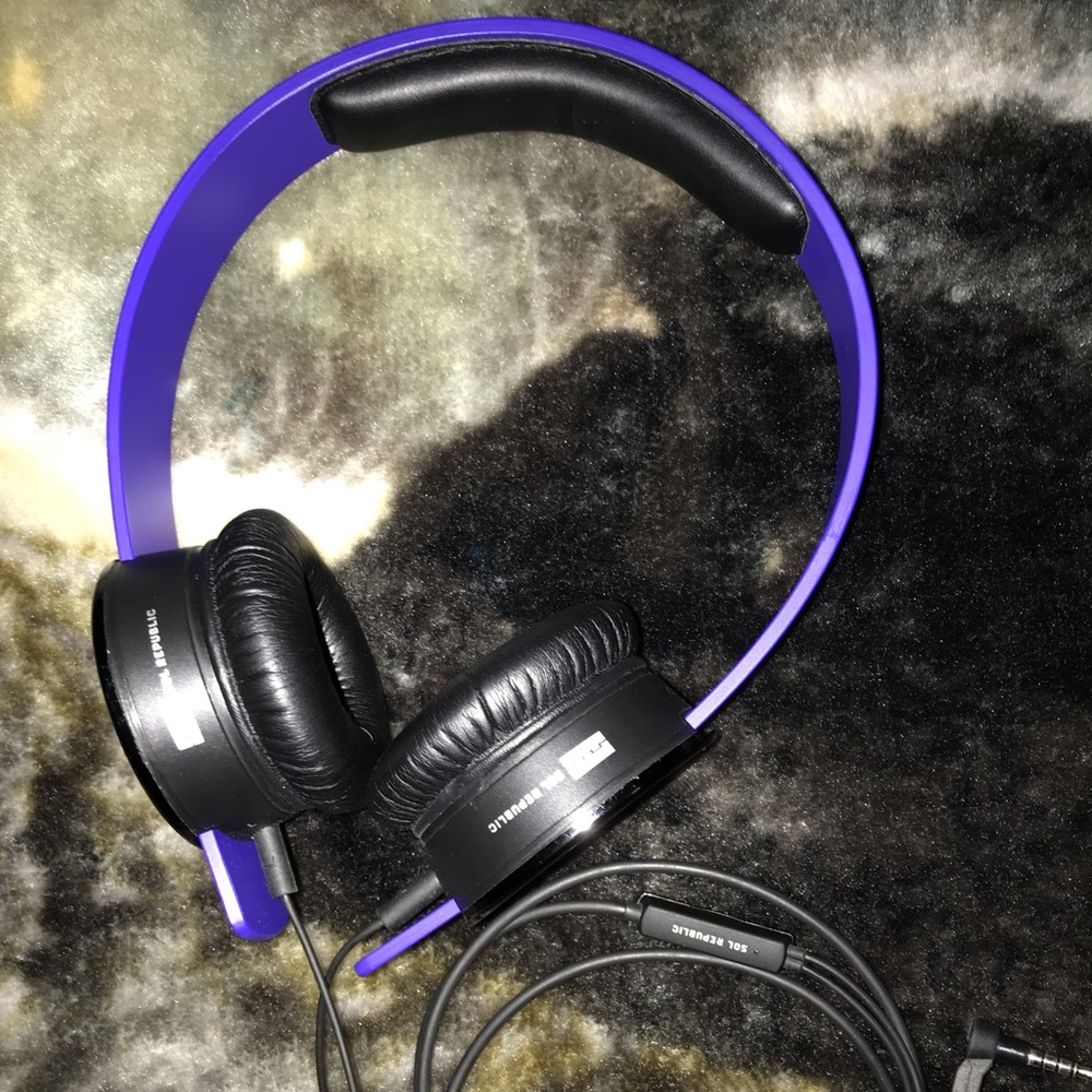 SOL Headphones Great Condition